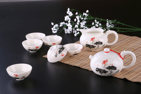 杯壺禮品成商務禮品贈送主流