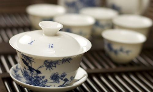 陶瓷茶具的保養和清洗是否有訣竅？