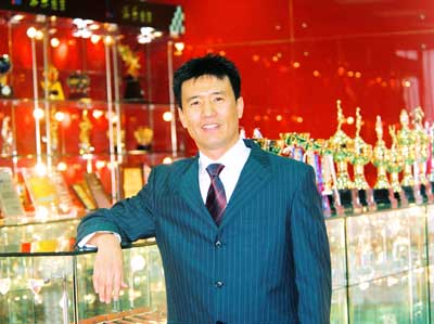 溫馨集團開辟禮品行業的“國美模式”