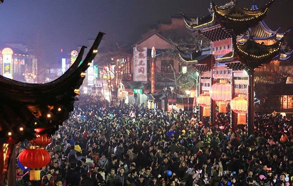 南京的春節習俗