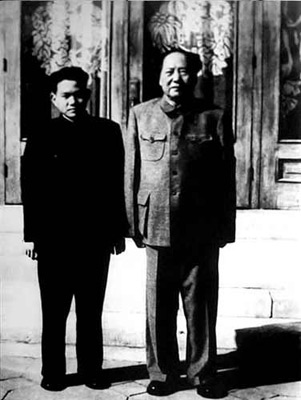 毛澤東數次書贈《七律·長征》
