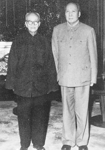 毛澤東回贈章士釗十斤桃和杏