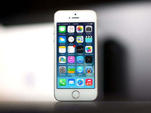 半數移動4G用戶為iPhone