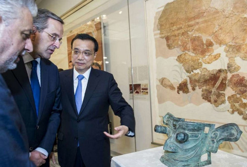 李克強向希臘贈送三星堆文物復制品