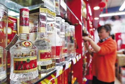 白酒市場消費者至上 營銷模式換玩法